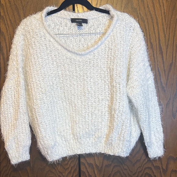 Forever 21 Sweaters - Forever 21 Cream Textured Sweater
